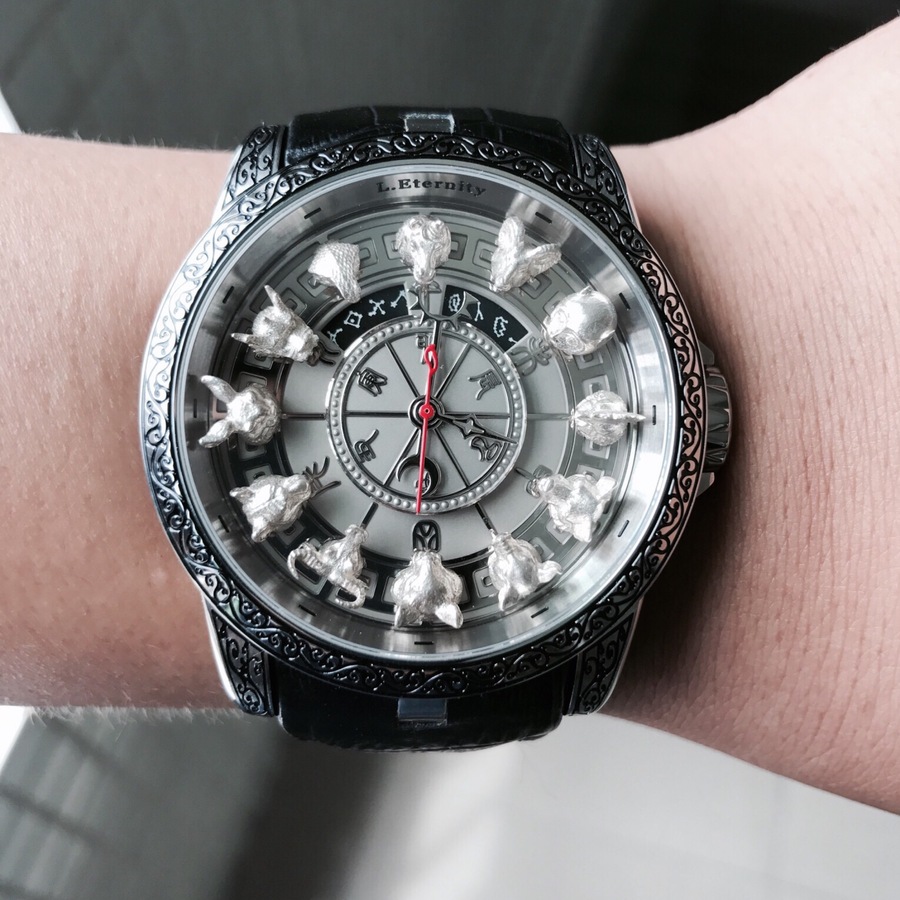 名牌伊特纳帝十二生肖微雕手表